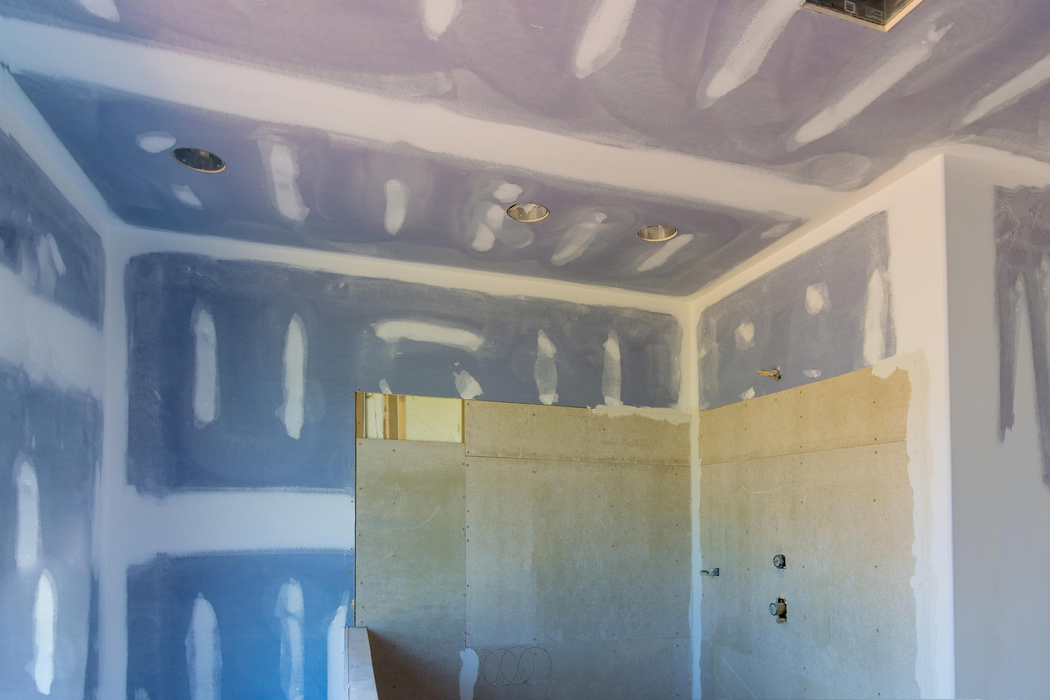 Top Tier Restoration & Remodeling are experts in bathroom remodeling services. We offer a comprehensive range of services to transform your Nassau County bathroom to meet all your wants and needs. Let us build the bathroom of your dreams!