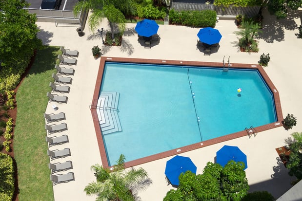 Images Lake Lucerne Towers