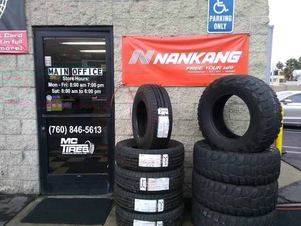 Images MC Tires