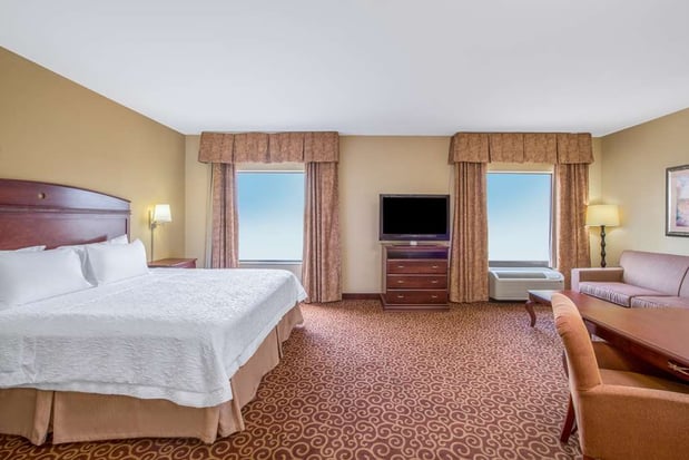 Images Hampton Inn & Suites Oklahoma City - South