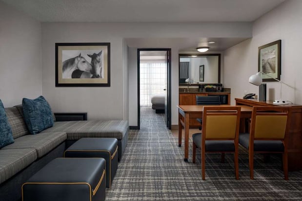 Images Embassy Suites by Hilton Austin Central