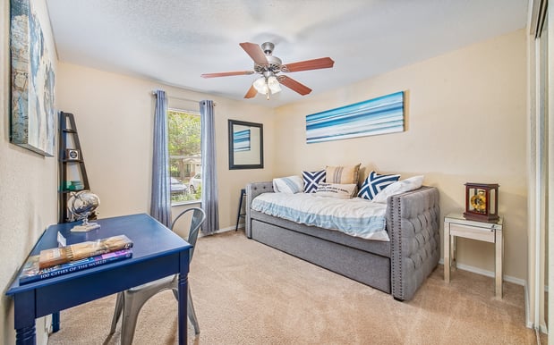 Images MAA Steeplegate