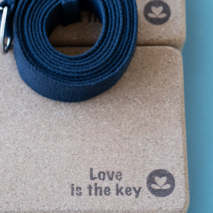 YOGA HOUSE Logo