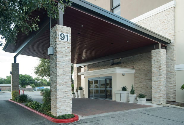 Images Holiday Inn Express San Antonio-Airport by IHG