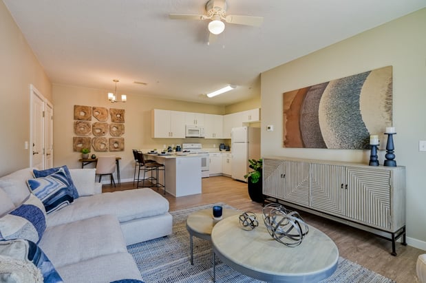 Images Brookfield Apartments