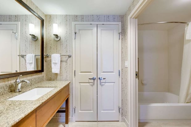 Images Homewood Suites by Hilton Fort Worth - Medical Center, TX