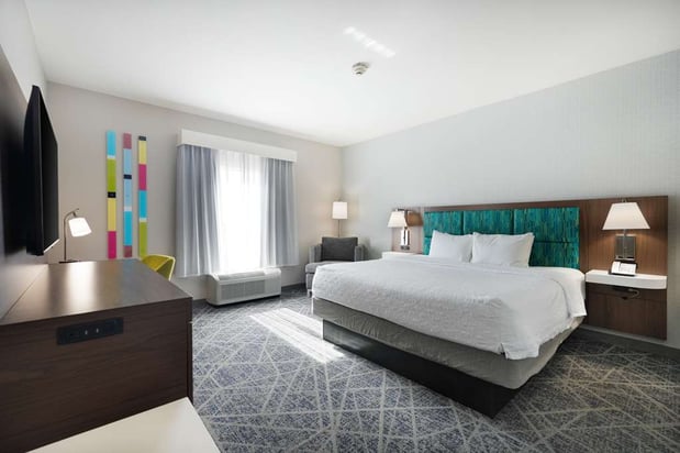 Images Hampton Inn & Suites Tulsa/Central