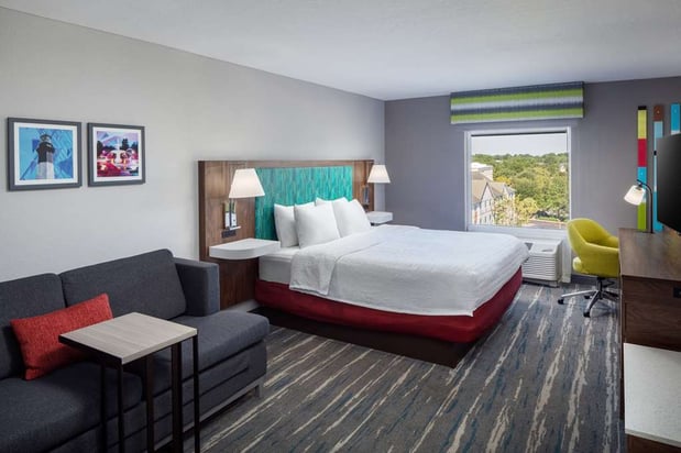 Images Hampton Inn & Suites Savannah - I-95 South - Gateway