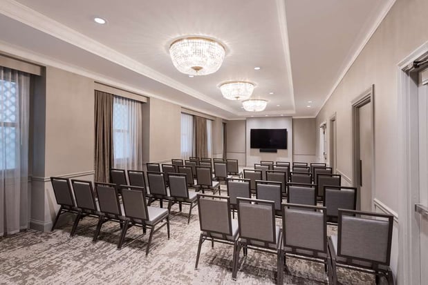 Images The Benson Portland, Curio Collection by Hilton
