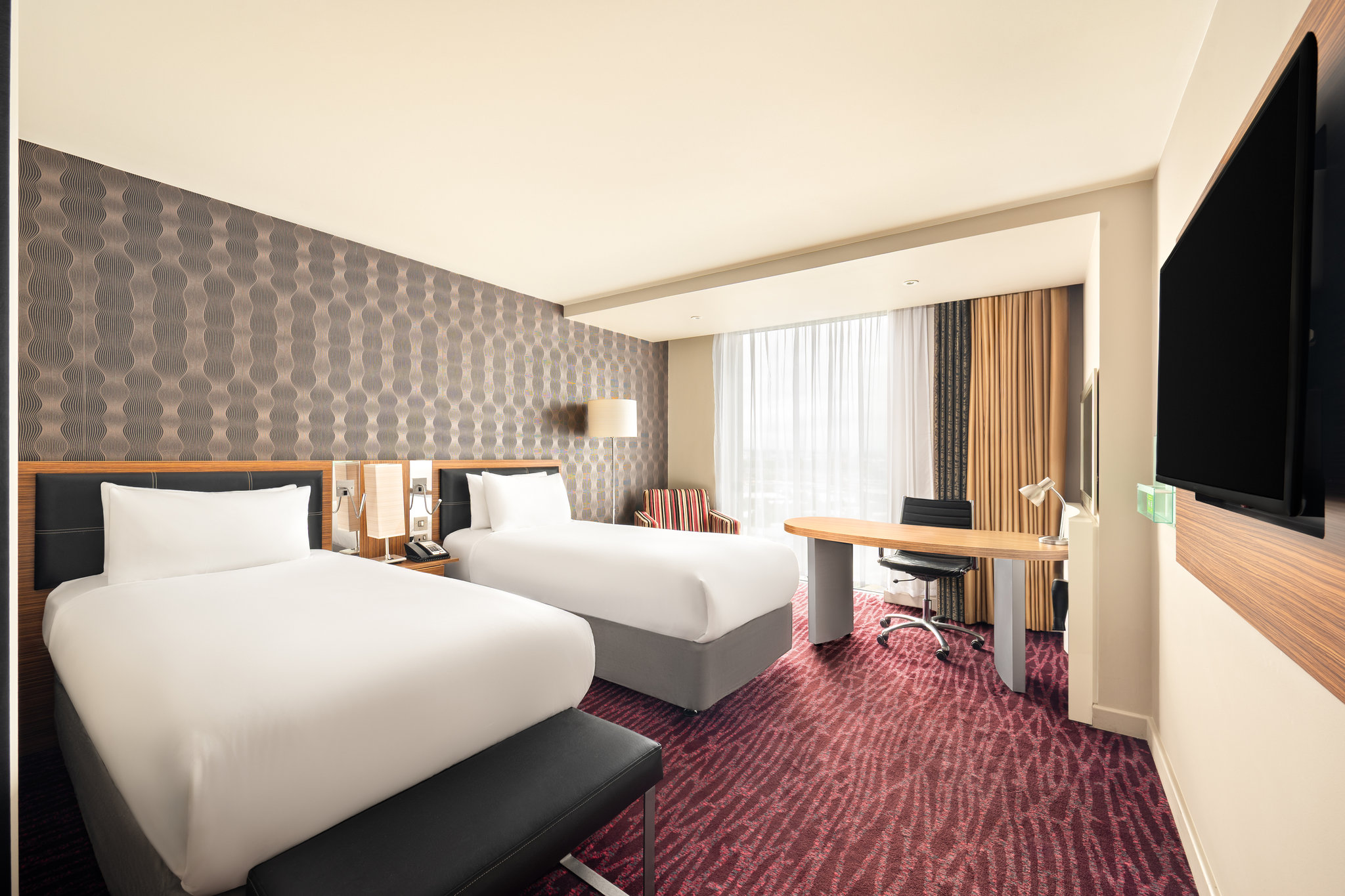 Images Holiday Inn Manchester - Mediacityuk by IHG