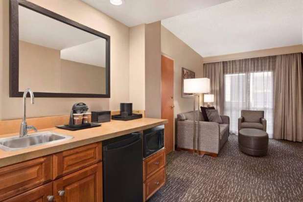 Images Embassy Suites Northwest Arkansas - Hotel, Spa & Convention Center