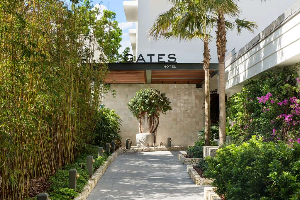 The Gates Hotel South Beach - a DoubleTree by Hilton