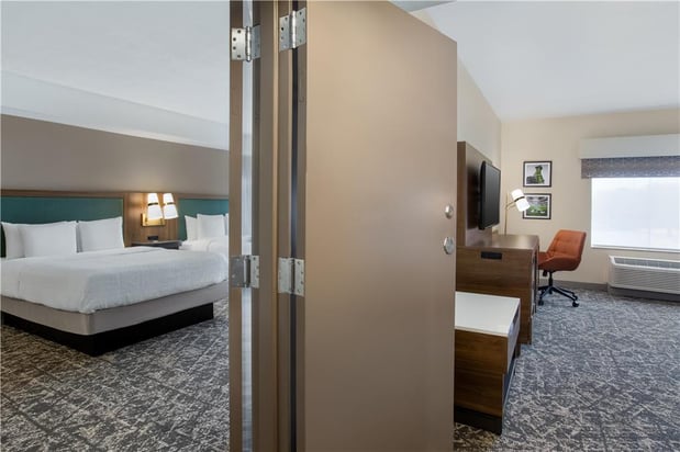 Images Hampton Inn & Suites Dallas-Arlington North-Entertainment District