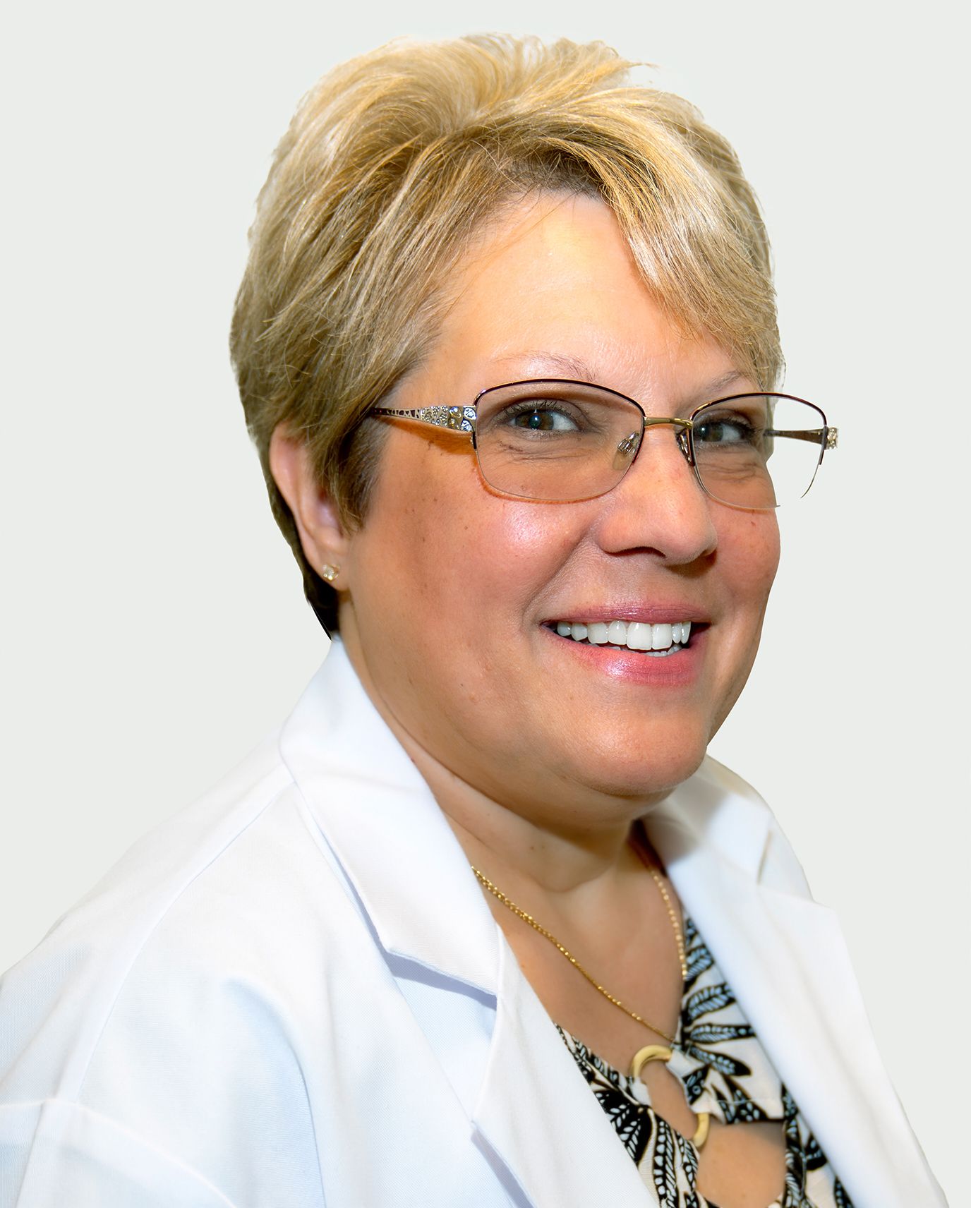 Lydia Hartney, APRN - The Villages, FL - Other, Other Specialty, Family Medicine, Geriatrician, Internal Medicine, Pain Medicine