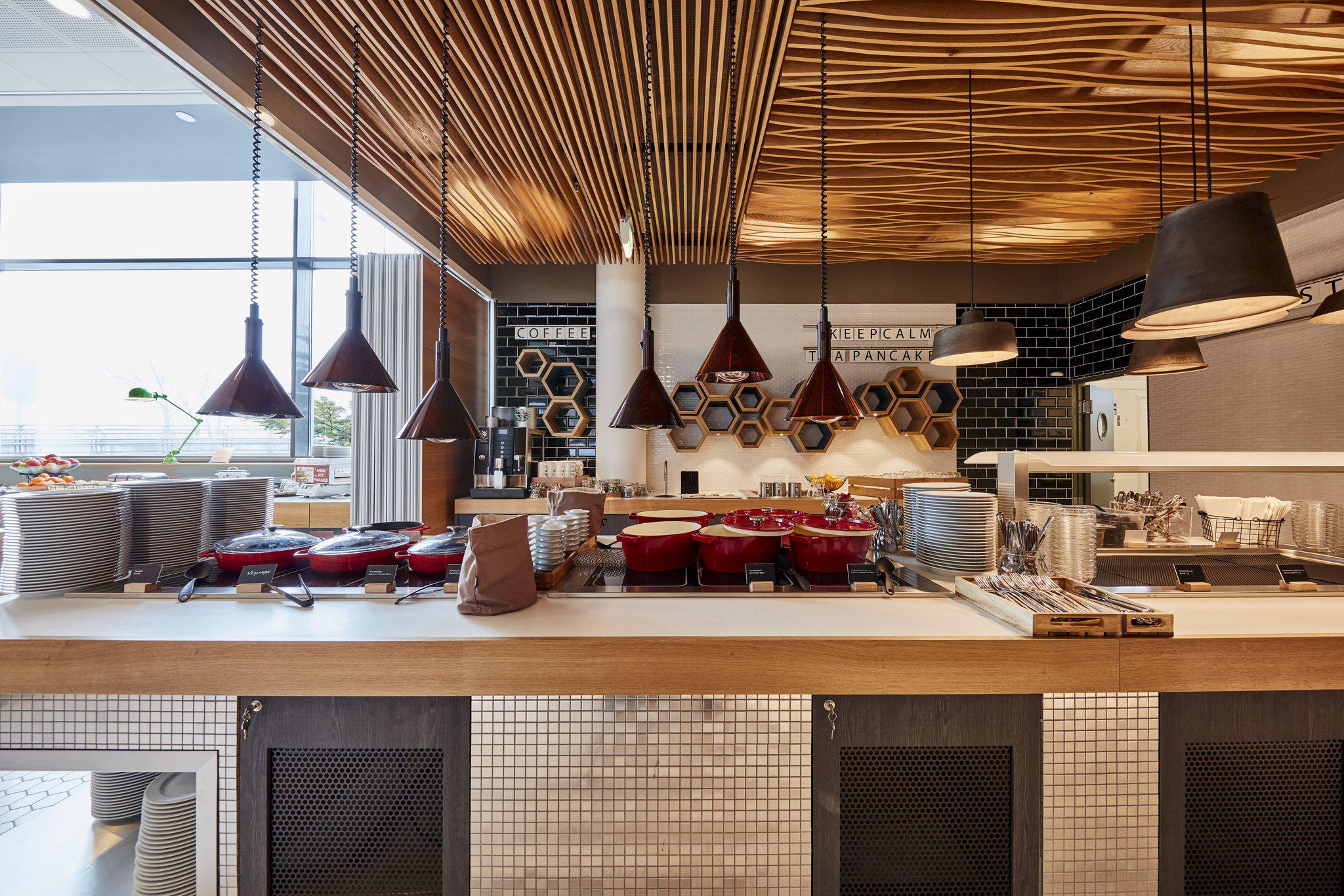 Images Holiday Inn Helsinki - West Ruoholahti by IHG