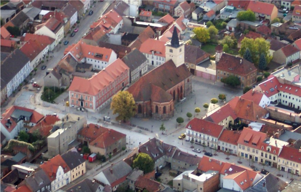 Stadtpfarrkirche  St.-Marien-Kirche-St. Nikolai - Pfarrsprengel Beelitz, Kirchplatz in Beelitz