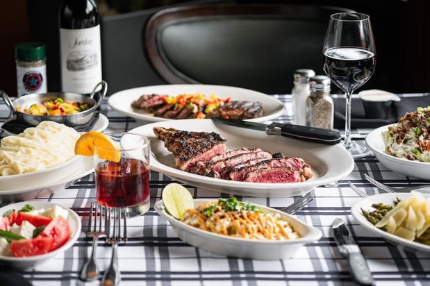 Images Gibsons Bar & Steakhouse