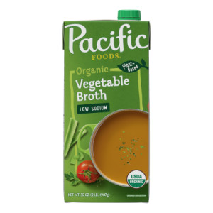 Pacific Foods® Low Sodium Organic Vegetable Broth, 32 oz Carton (Case of 12) featured image