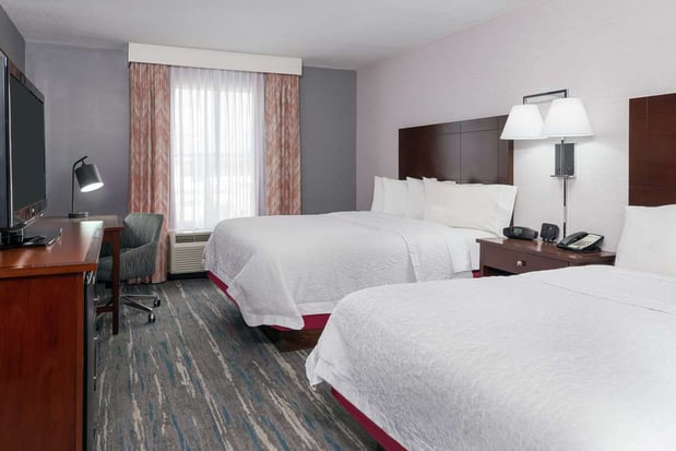 Images Hampton Inn & Suites Orlando Airport @ Gateway Village