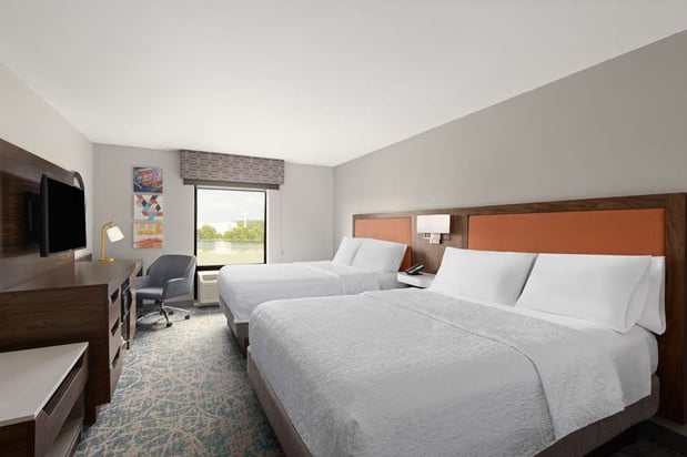 Images Hampton Inn and Suites Savannah-Airport