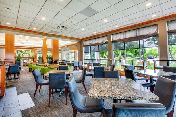 Images Hilton Garden Inn Louisville Airport