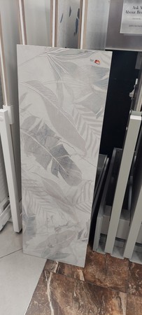 Images Tiles of Pompano