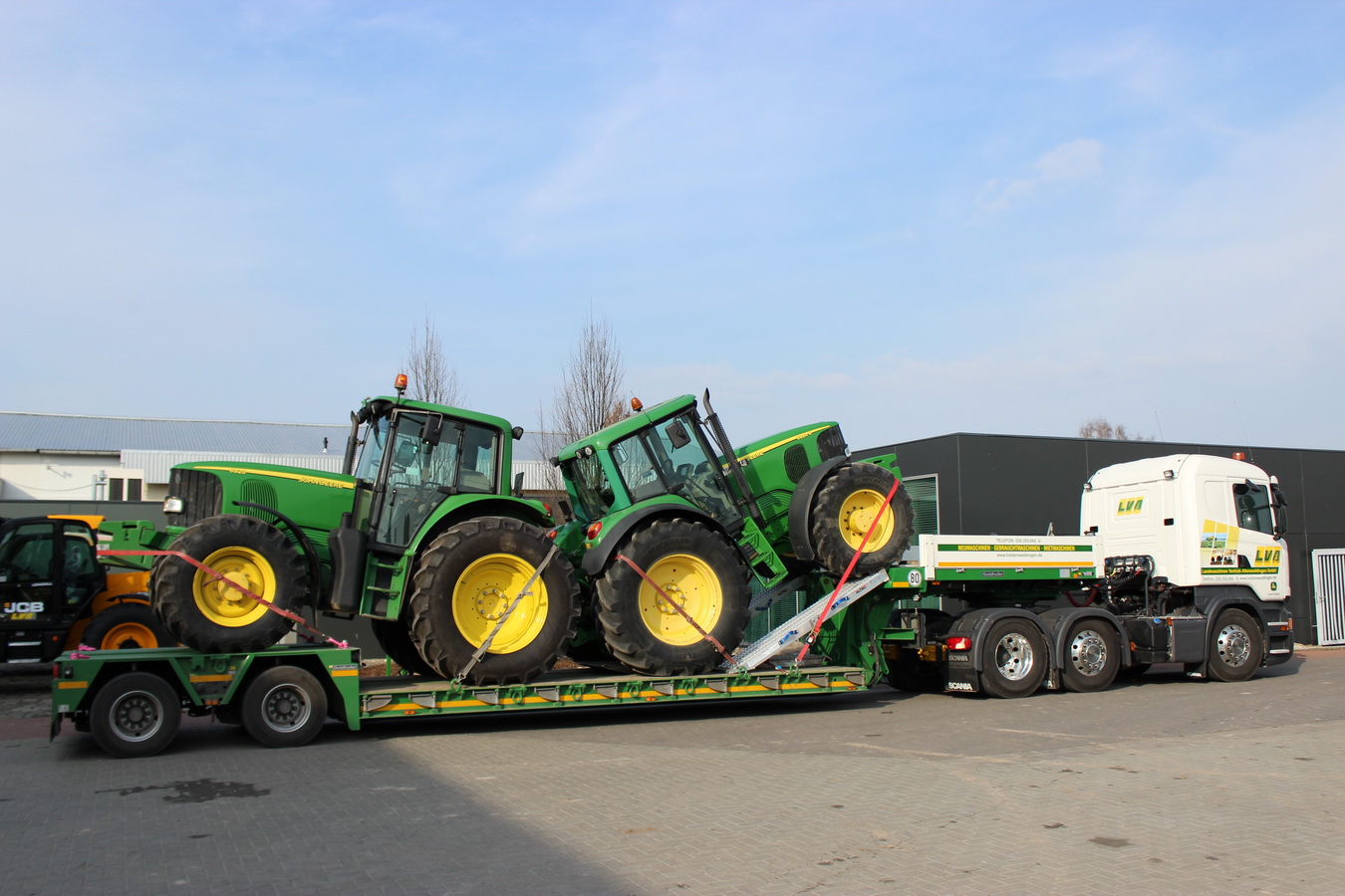 LVA Landmaschinen Vertrieb Altenweddingen GmbH, Buttenkrug 1 in Sülzetal