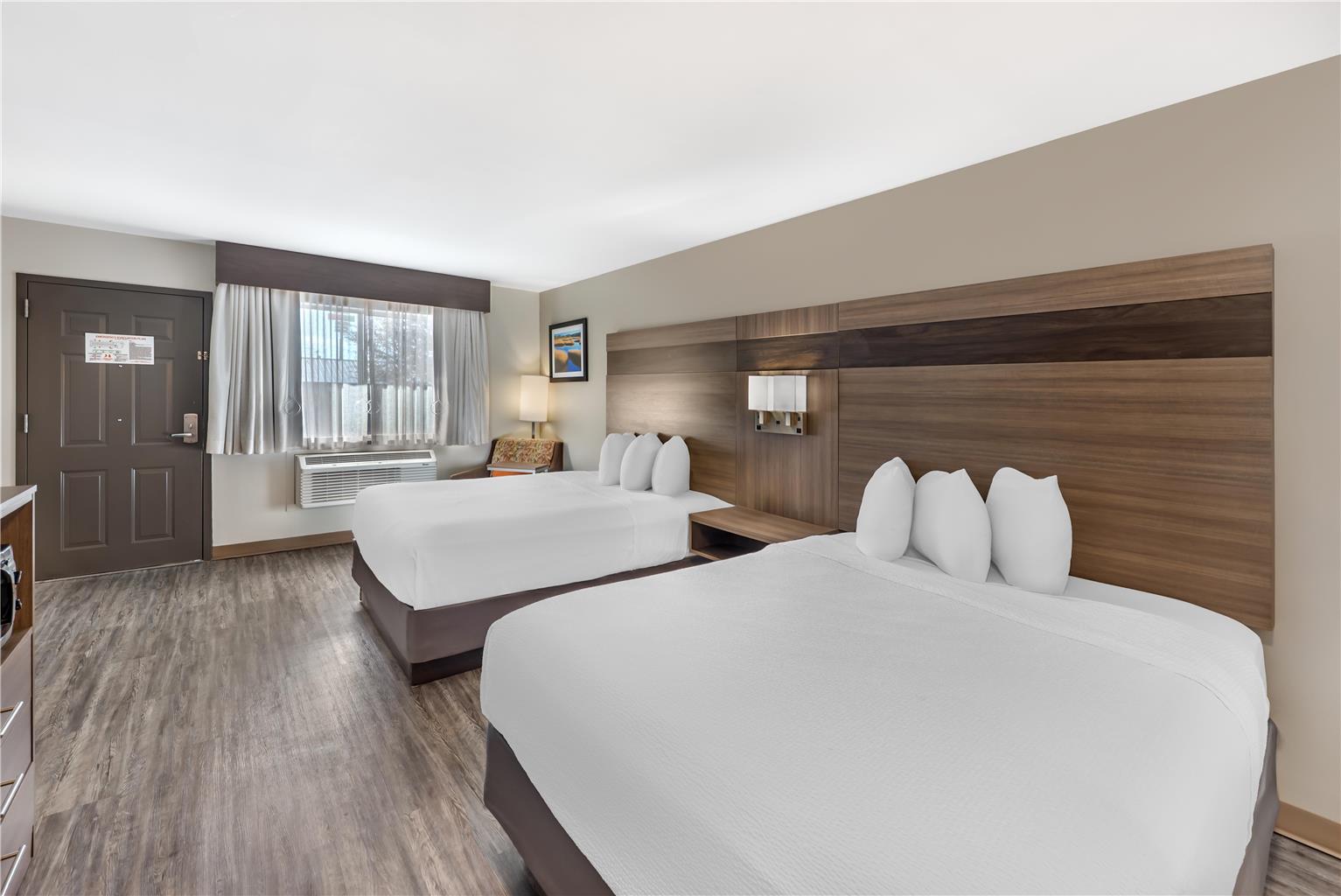 Accessible Double Queen Guest Room