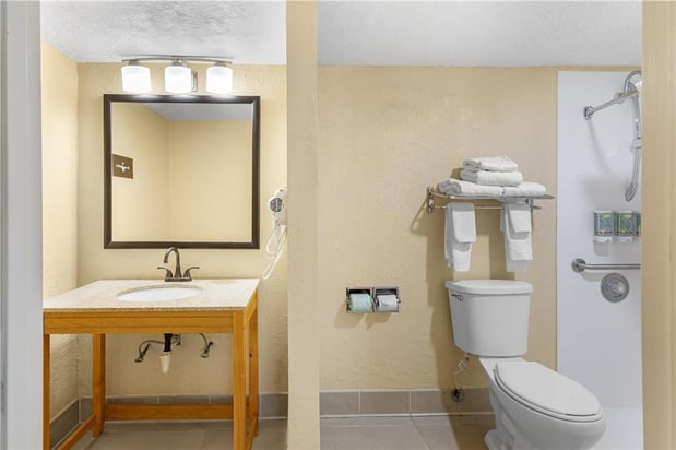 Images Best Western Space Shuttle Inn