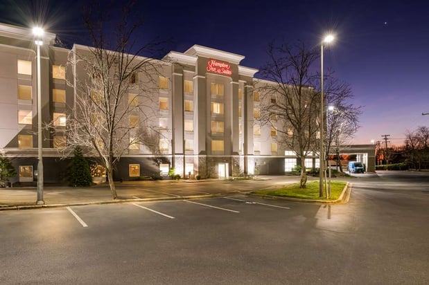 Images Hampton Inn & Suites Charlotte-Airport