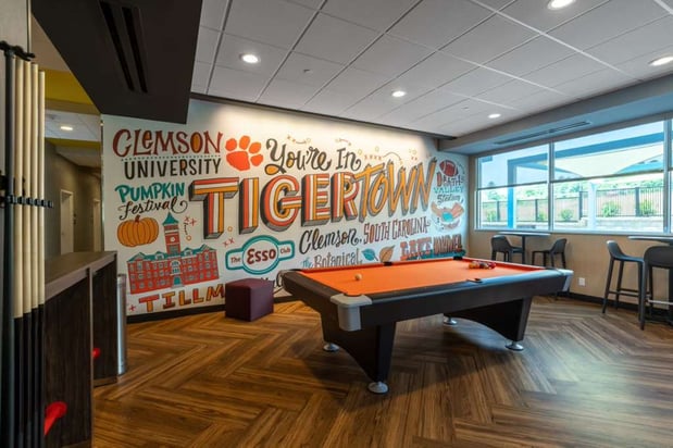 Images Tru by Hilton Seneca Clemson
