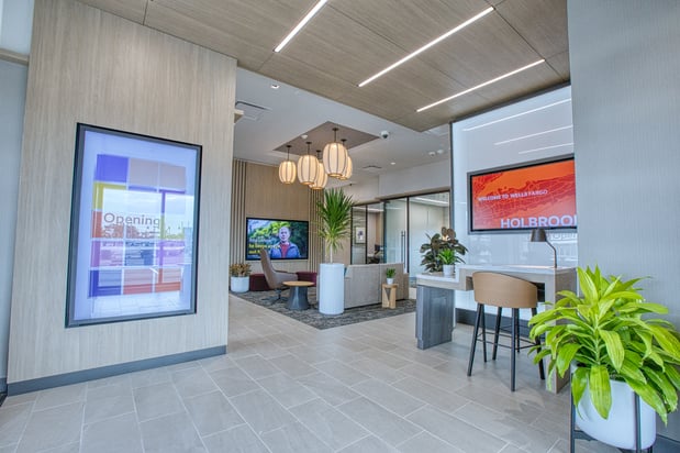 Images Wells Fargo Bank