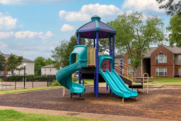 Images Southaven Pointe Apartments