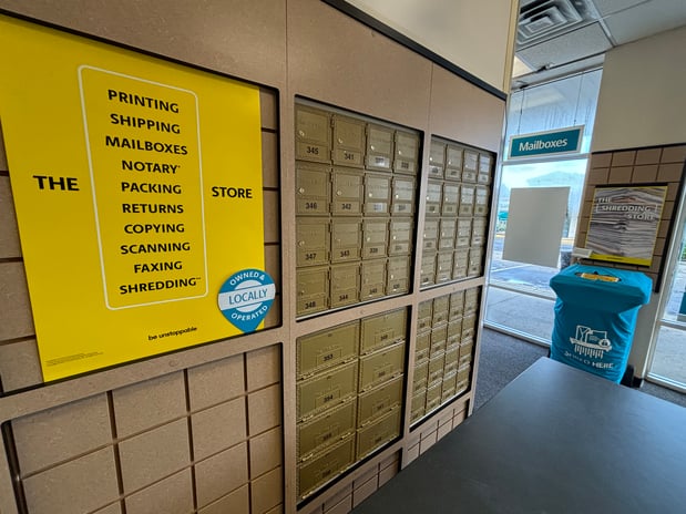 Images The UPS Store