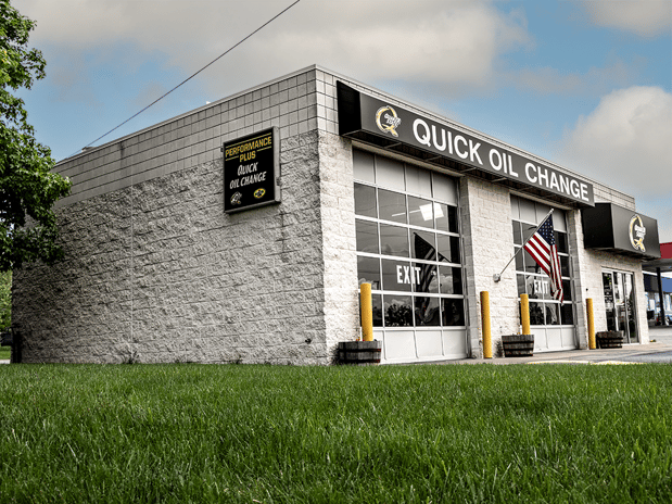 Images Performance Plus Quick Oil Change