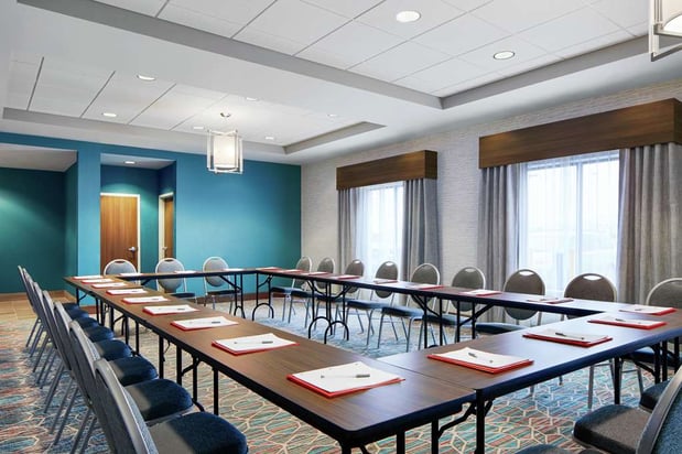 Images Hampton Inn & Suites Chicago/Waukegan