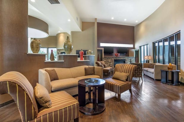 Images Best Western Plus Lackland Hotel & Suites