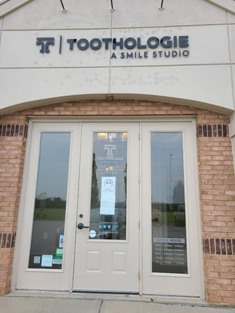 Images Toothologie – A Smile Studio