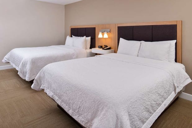 Images Hampton Inn Greensboro-East