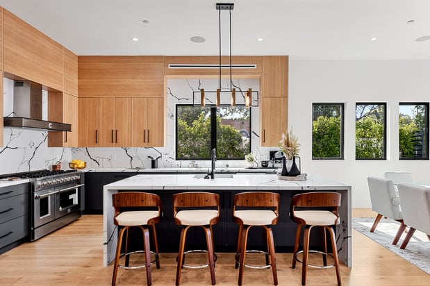 Images Shira Dunn, REALTOR