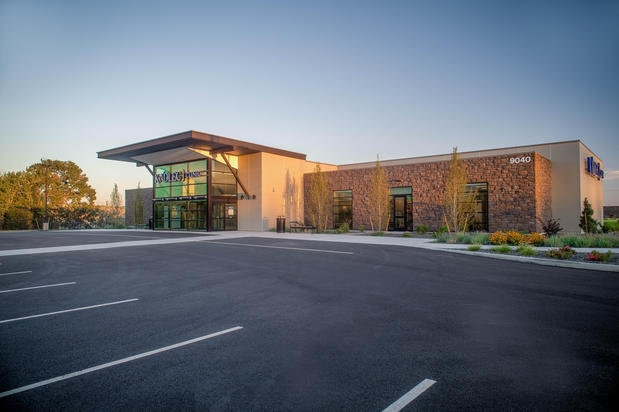 Images Kadlec Clinic - West Kennewick Primary Care