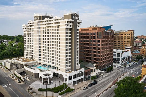 Images Hilton Kansas City Country Club Plaza