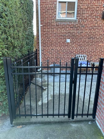 Images Superior Fence & Rail