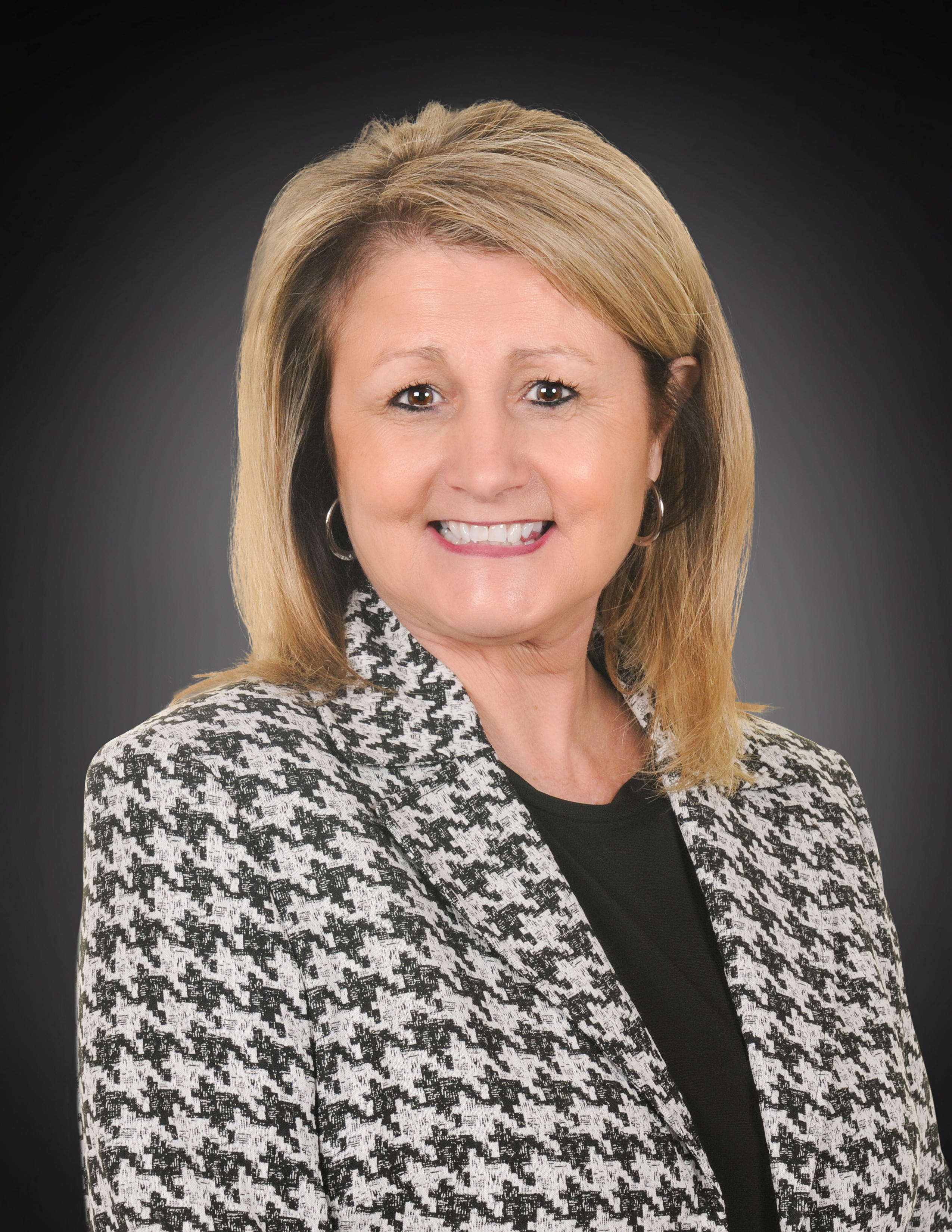 Tammy Coleman
Loan Officer