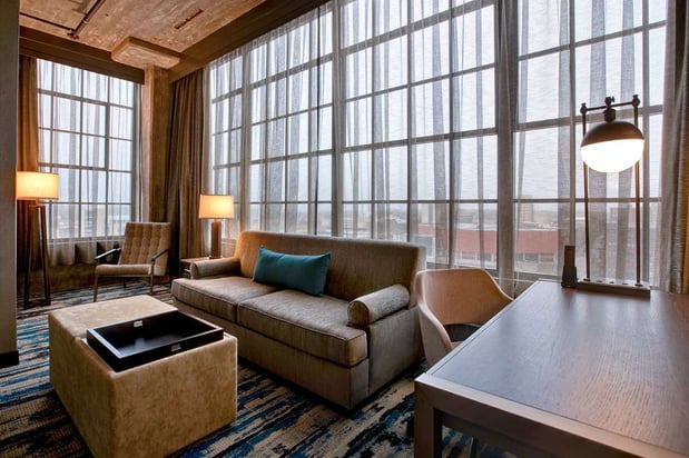 Images Embassy Suites by Hilton Rockford Riverfront