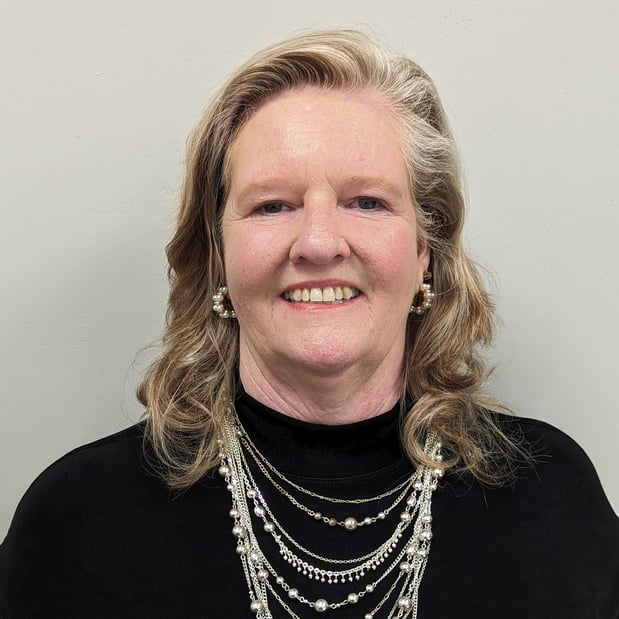 Images Julia Tipolt - State Farm Insurance Agent