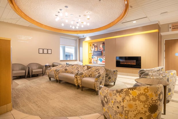 Images The Mother Baby Center at United and Children's Minnesota