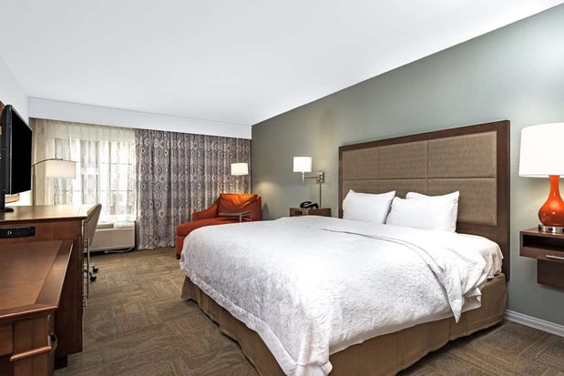 Images Hampton Inn & Suites Florence Center