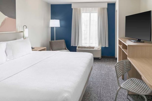 Images Spark by Hilton Lansing