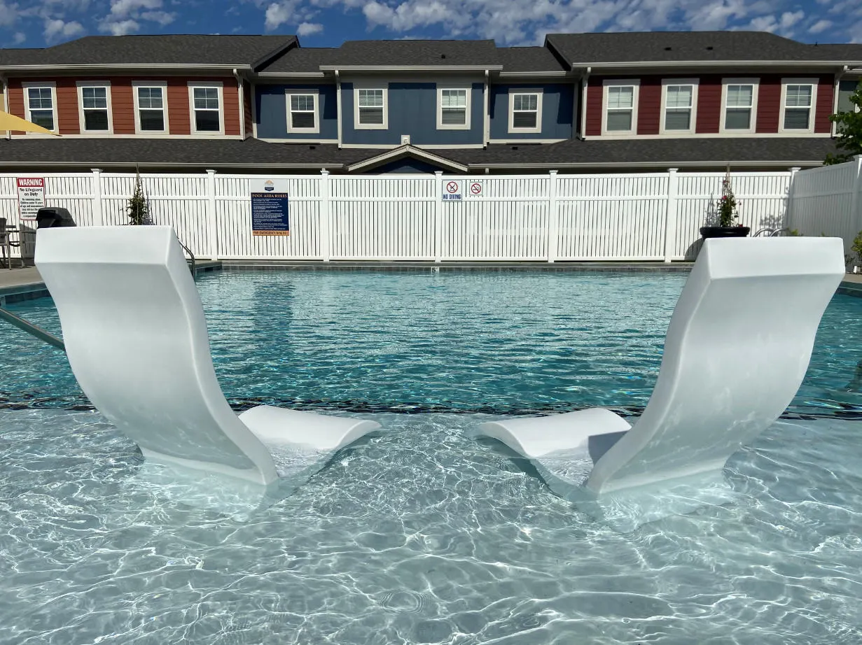 Sparkling Swimming Pool 